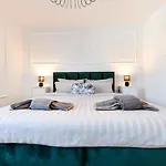Deluxe Soline Daire