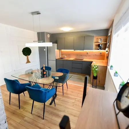 Deluxe Soline 자다르