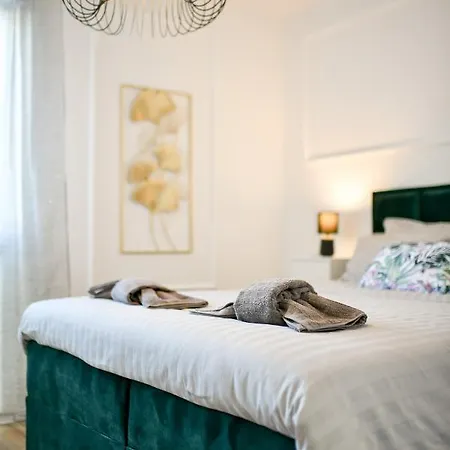 Apartment Deluxe Soline *