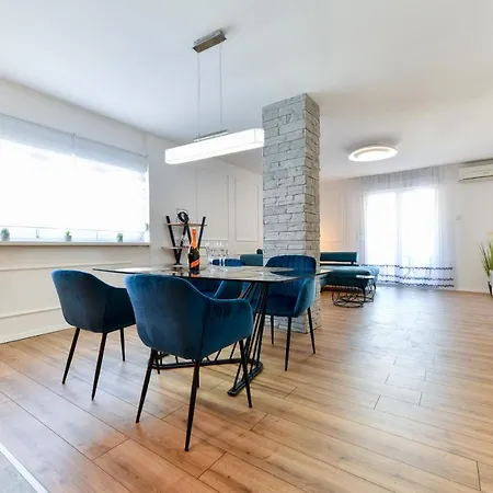 Deluxe Soline Apartment *